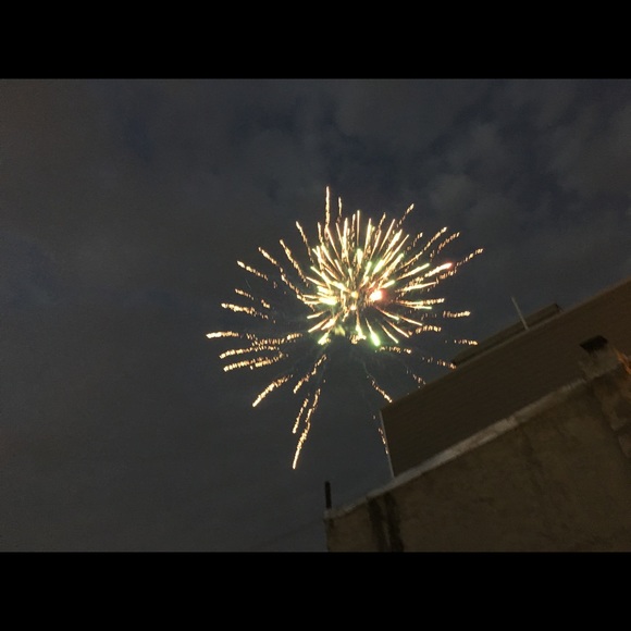 โฅโบMeet Your Posher!โโ - Picture 14 of 16